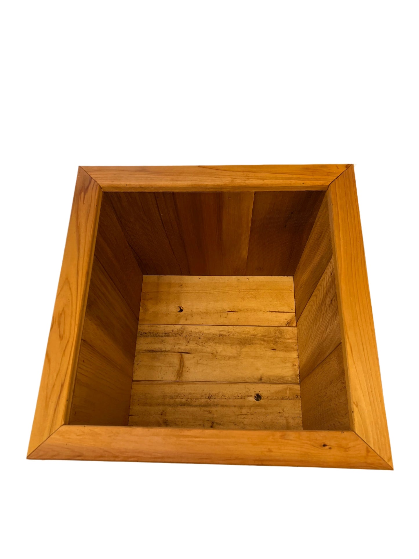 
                  
                    Nature's Nook Cedar Planter
                  
                